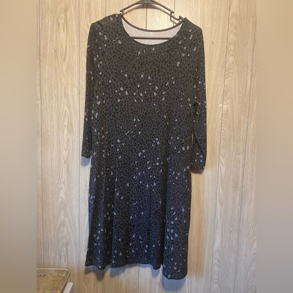 Time and Tru Cheetah Dress Large